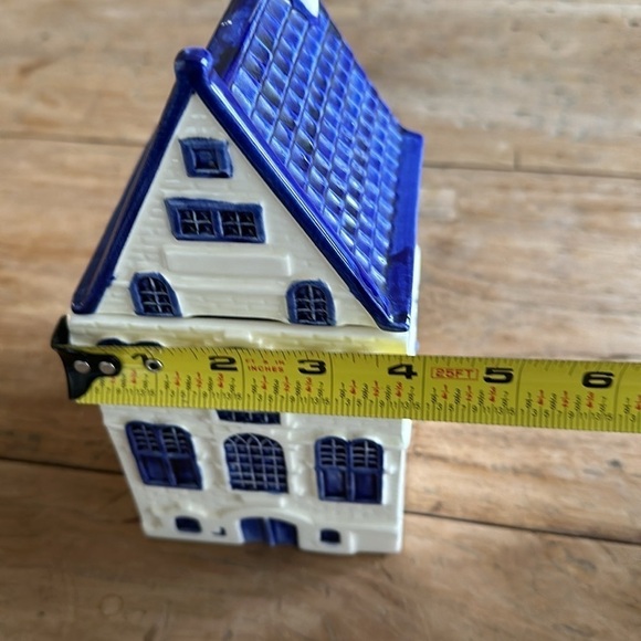 Blue Delft hand painted jar with lid - Picture 13 of 13